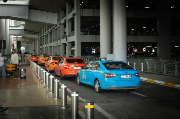 Taxi grenoble lyon aéroport : un transfert confortable et sécurisé